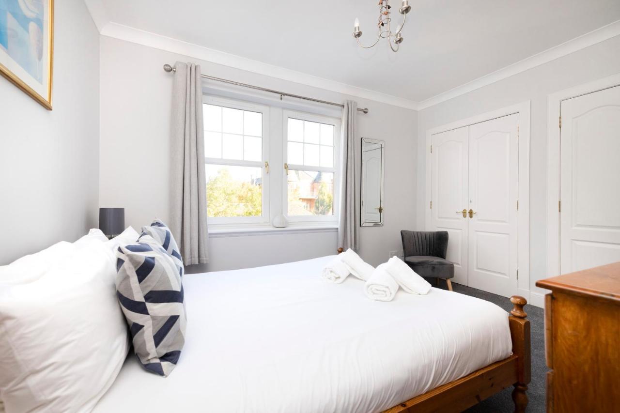 Joivy Modern Flat With Free Parking Leilighet EDI Eksteriør bilde