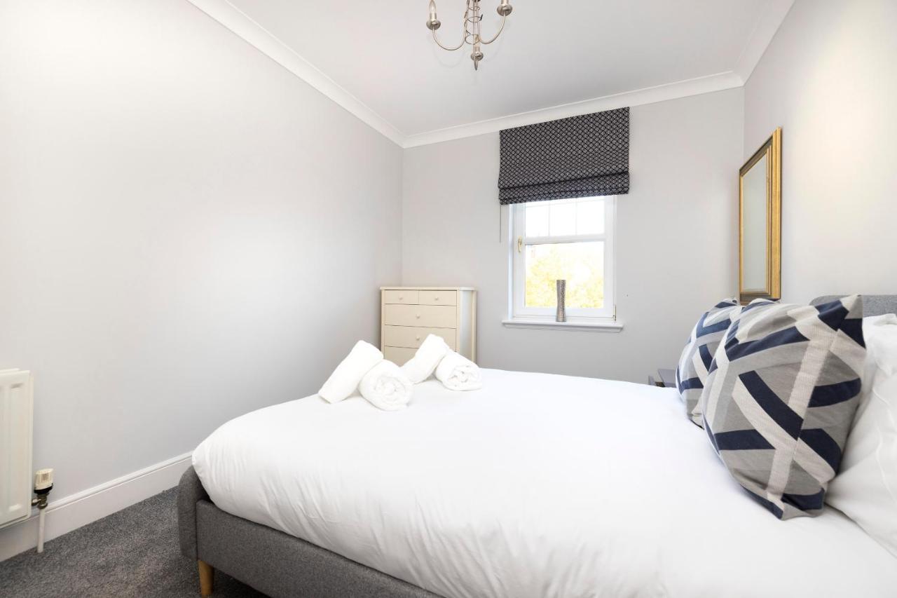 Joivy Modern Flat With Free Parking Leilighet EDI Eksteriør bilde
